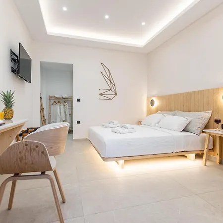 Aparthotel Adama's Naxos 4*