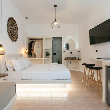 Aparthotel Adama's Naxos 4*