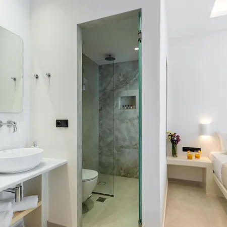 Aparthotel Adama's Naxos 3*