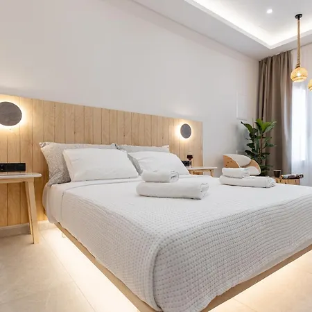 Aparthotel Adama's Naxos Naxos City