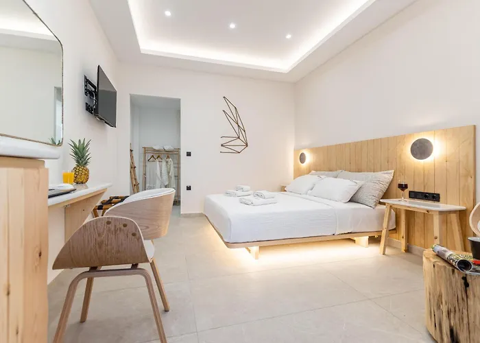 Aparthotel Adama's Naxos 3*